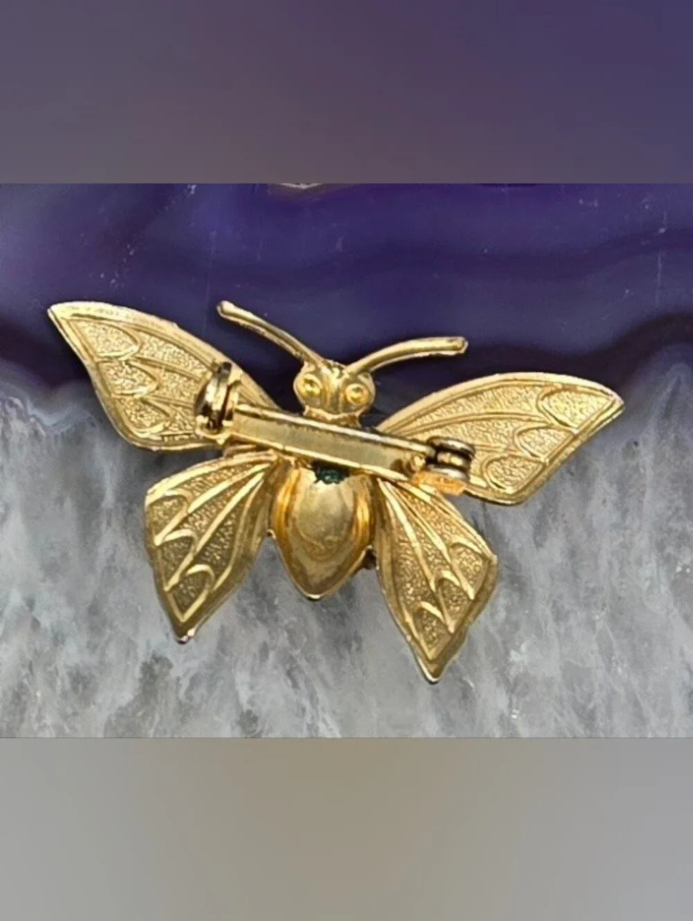Butterfly Brooch Gold Tone w/ Tiger Eye Cabochon Measures 1½